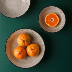 Bowl ø19.5 cm H: 5.5 cm - Gaya Atelier light grey speckled